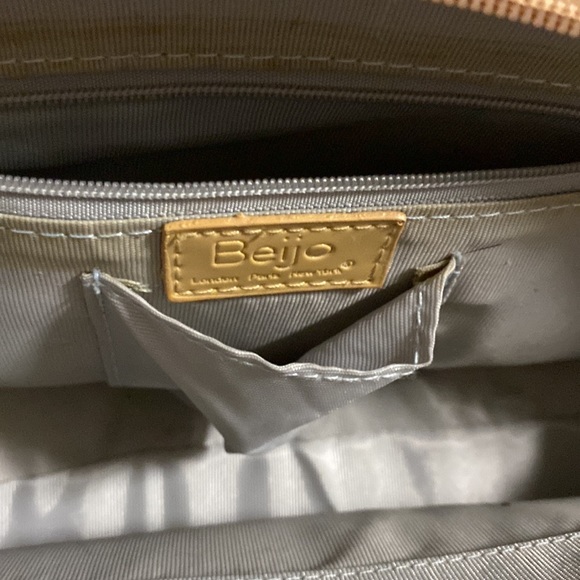 Beijo Classic Patent Leather Teal and Tan  length 12 Width 6 - Picture 2 of 6